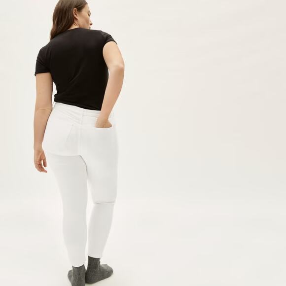 NEW‎ Everlane The Curvy Authentic High Rise Skinny Jean in White Size 33 Reg - Picture 10 of 10